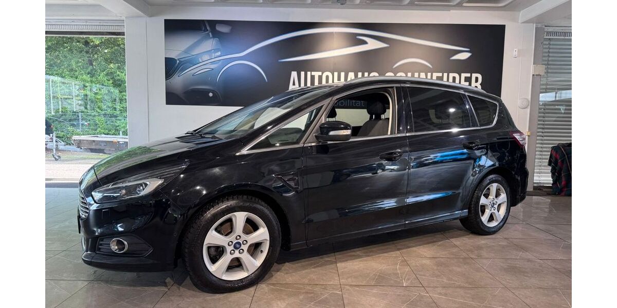 Ford S-Max 168.609 km 13.790 &euro; Ratingen 40880