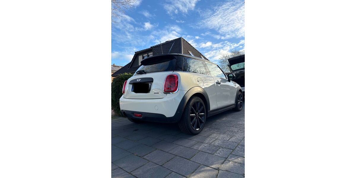Mini ONE 110.000 km 9.990 &euro; Viersen 41751