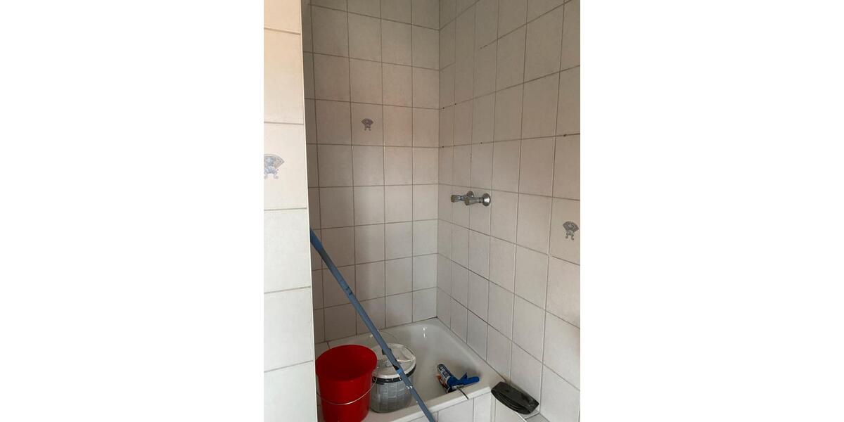 Dachgeschoßwohnung Duisburg Rheinhausen - 1 Zimmer, 45 m&sup2;, 590&euro; | Angebot:25875981