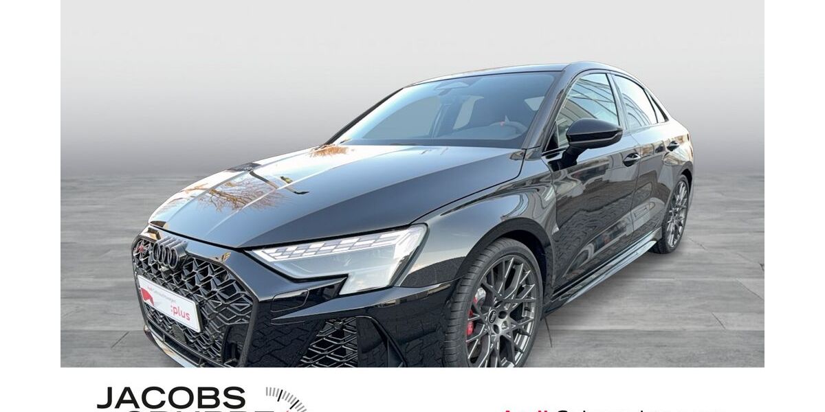 Audi RS3 4.053 km 67.970 &euro; Mönchengladbach 41066
