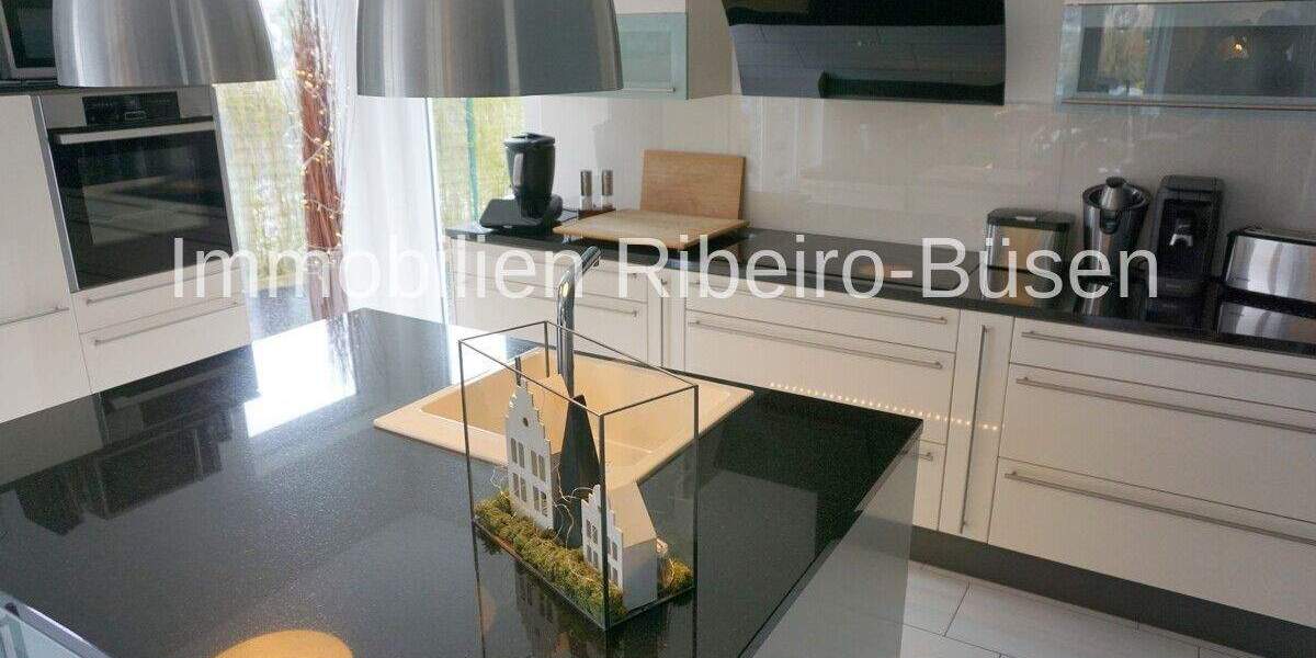 Einfamilienhaus Mönchengladbach / Bettrath-Hoven Bettrath - 5 Zimmer, 175 m&sup2;, 945.000&euro; | Angebot:25698225