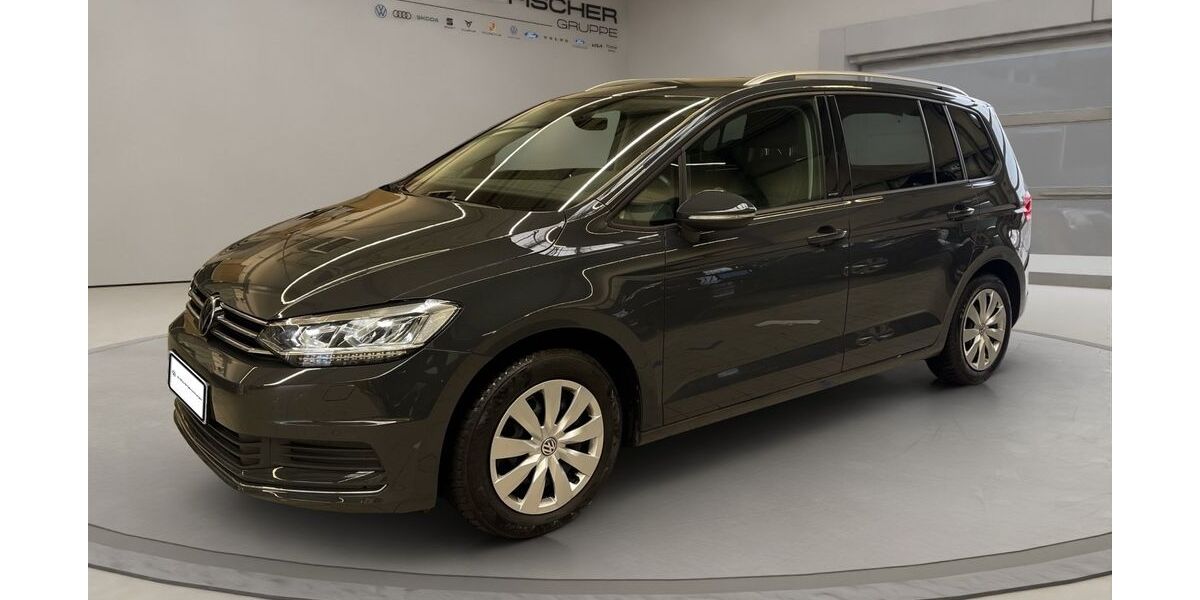 VW Touran 101.472 km 23.998 &euro; Krefeld 47805