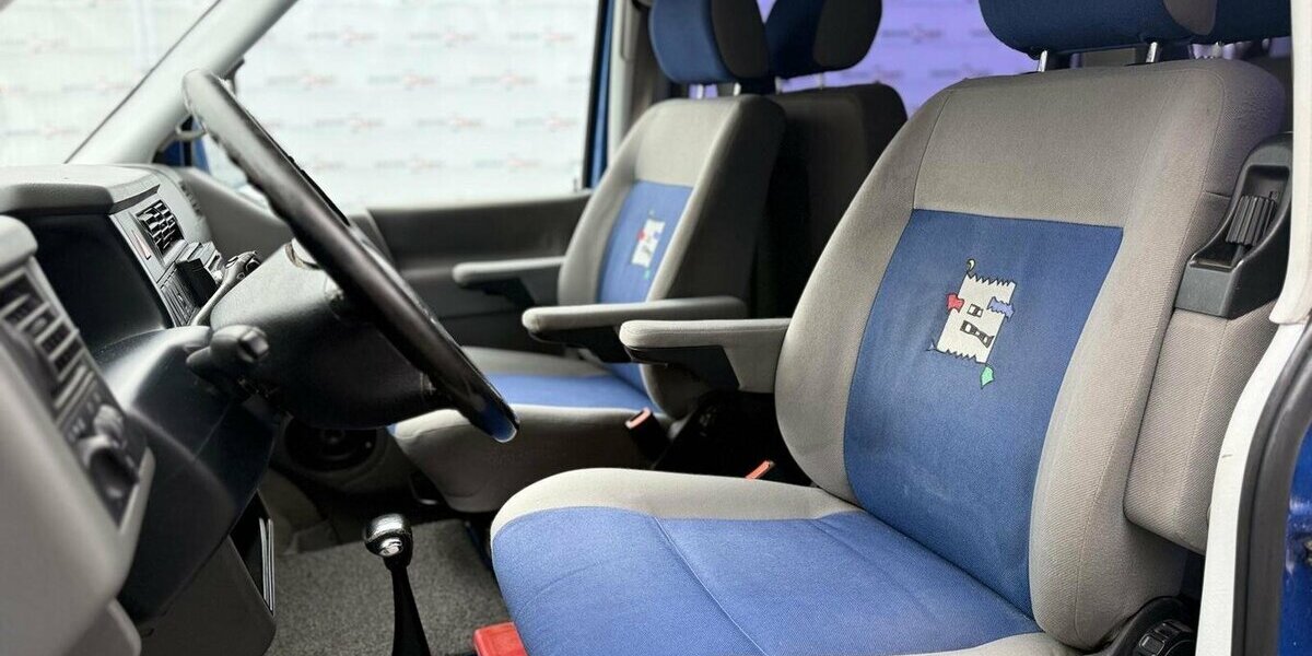 VW T4 Multivan Atlantis / Automatik / 7 Sitze / AHK 334.000 km 7.900 &euro; Mönchengladbach 41066