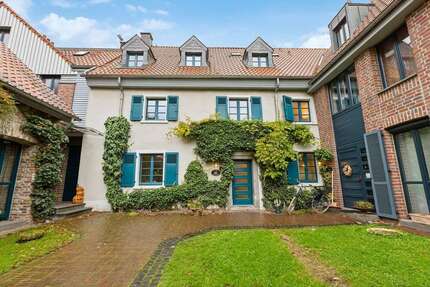 Haus Düsseldorf Stadtbezirk 5 - 6 Zimmer, 250 m&sup2;, 4.500&euro; | Angebot:27715578