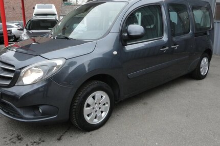Mercedes-Benz Citan 111 CDI Lang Klimatr.PDC SHZ 7 Sitzer 178.000 km 7.990 &euro; Neuss 41462