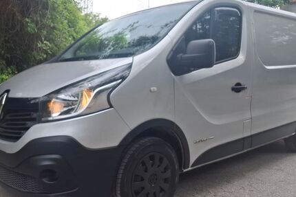 Renault Trafic 224.329 km 8.999 &euro; Duisburg 47169