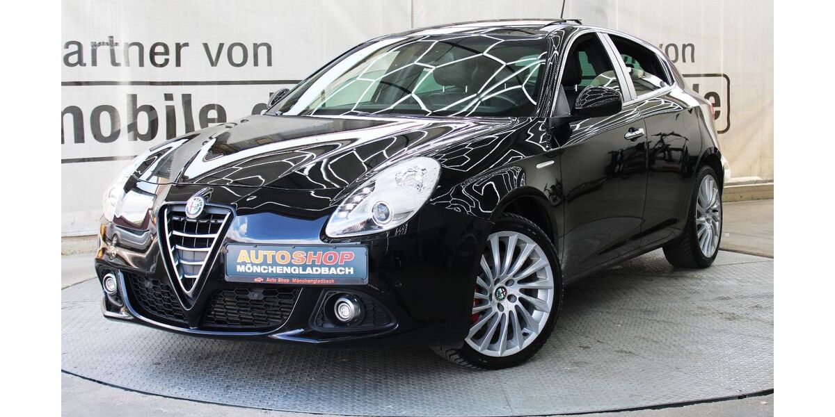 Alfa Romeo Giulietta 100.000 km 10.450 &euro; Mönchengladbach 41066