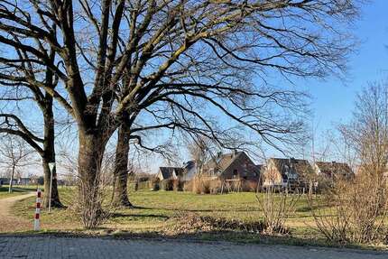 Grundstück Mönchengladbach Süd - 350.000&euro; | Angebot:24689933