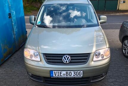 VW Caddy 228.008 km 5.999 &euro; Viersen 41747
