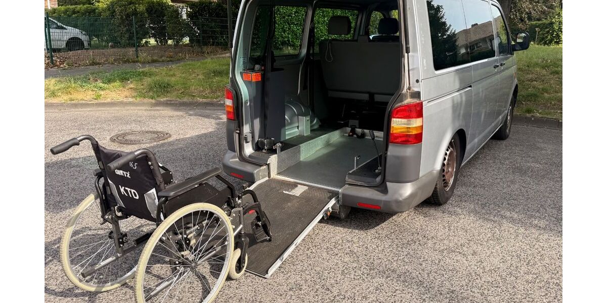 VW T5 Transporter 250.000 km 7.990 &euro; Kaarst 41564