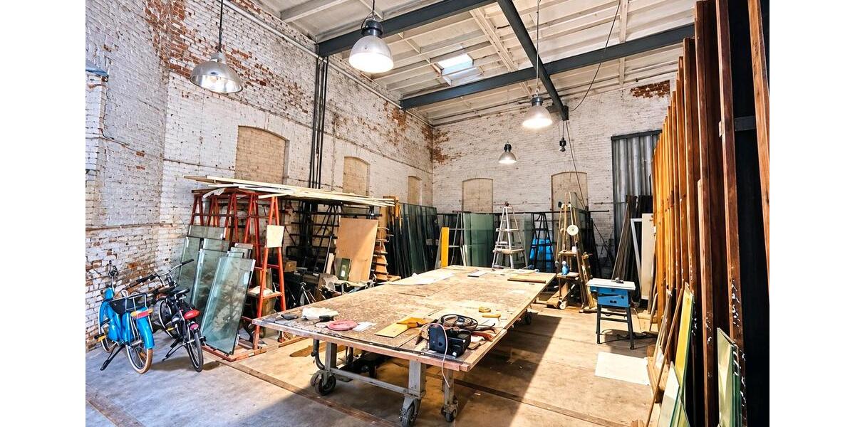 Etagenwohnung Hilden - 5 Zimmer, 300 m&sup2;, 1.500&euro; | Angebot:27587219