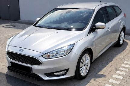 Ford Focus 232.809 km 5.900 &euro; Neuss 41462