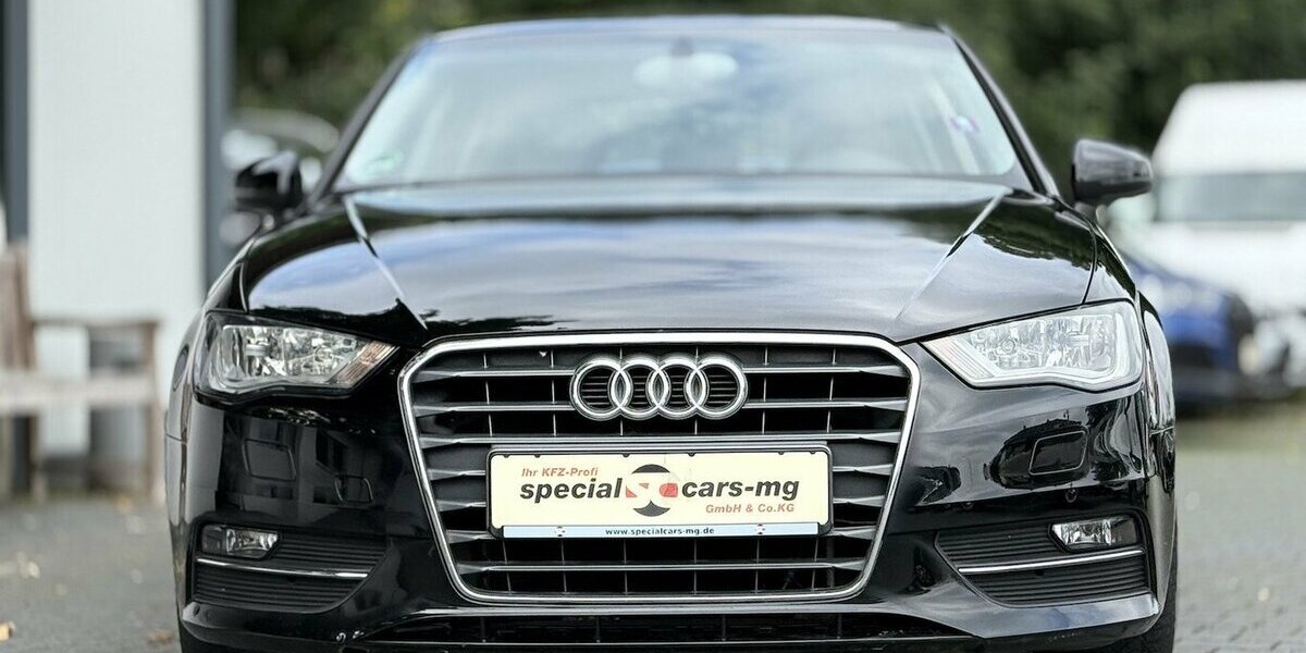 Audi A3 / Attraction / Sportback / Klima / NAVI 130.000 km 11.490 &euro; Mönchengladbach 41066