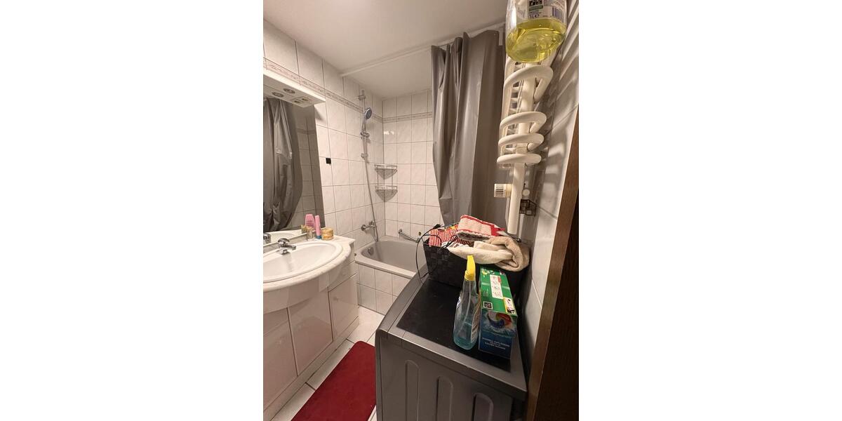 Etagenwohnung Duisburg Beeck - 2.5 Zimmer, 60 m&sup2;, 560&euro; | Angebot:25444024