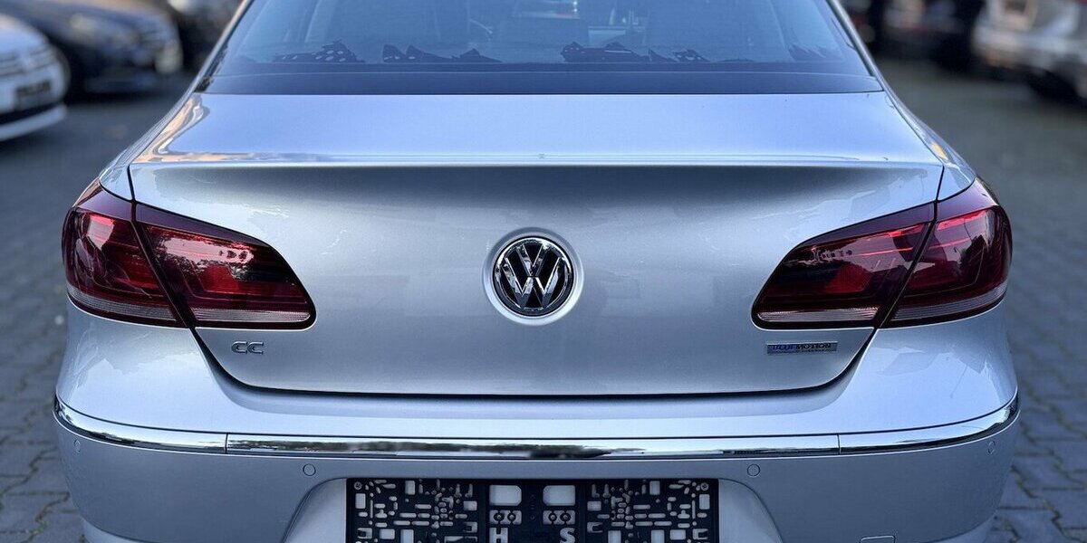 VW Passat CC Highline/Autom,/ Leder/PANO/5 Sitze 180.000 km 10.490 &euro; Mönchengladbach 41066