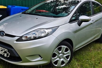Ford Fiesta 92.000 km 4.190 &euro; Krefeld 47804