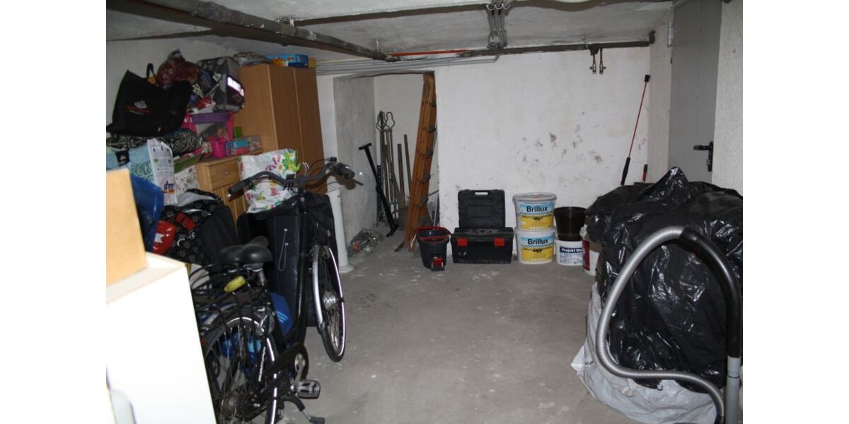 Provisionsfrei* Top modernisierte Kapitalanlage ohne Sanierungsstau in Duisburg-Hochfeld - Mehrfamilienhaus mit 277 m² Wohnfläche, vollvermietet, provisionsfrei vom Dachdecker - Mehrfamilienhaus, Wohnhaus Duisburg Duisburg-Mitte | Angebot:26067970