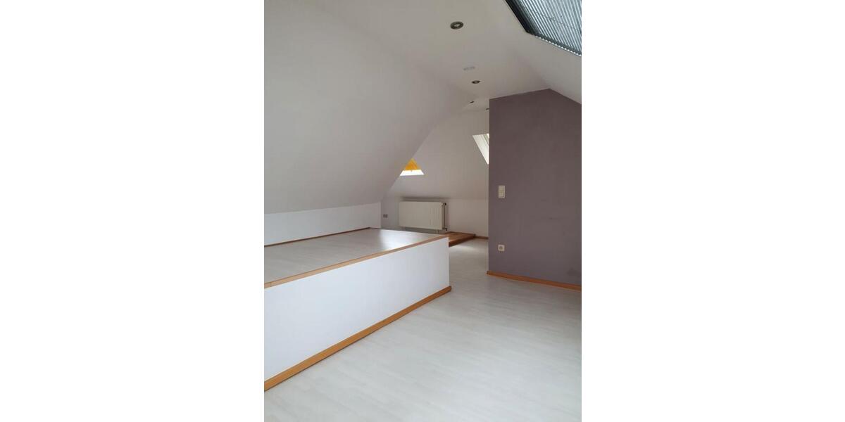 Maisonettenwohnung Mönchengladbach West - 3.5 Zimmer, 110 m&sup2;, 990&euro; | Angebot:25838743