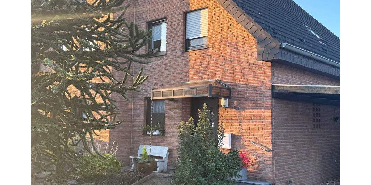 Doppelhaushälfte Krefeld Inrath/Kliedbruch - 4 Zimmer, 126 m&sup2;, 378.000&euro; | Angebot:25697195