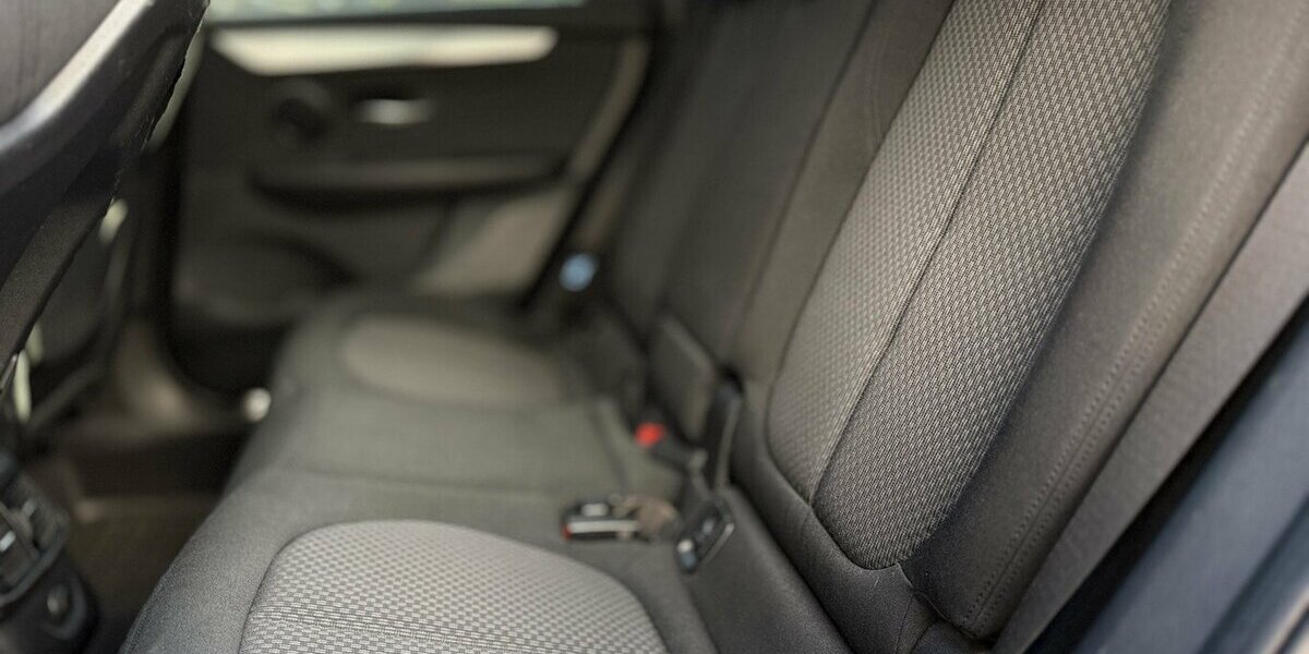 BMW 218 Active Tourer i / Advantage / PANO / Keyless 70.000 km 16.390 &euro; Mönchengladbach 41066