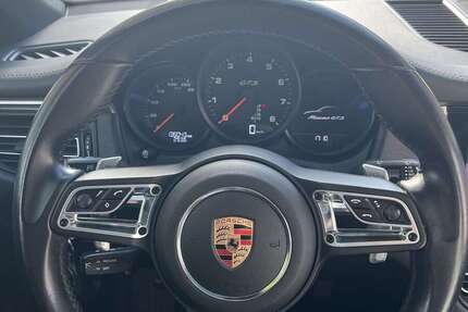 Porsche Macan 137.000 km 47.800 &euro; Duisburg 47228