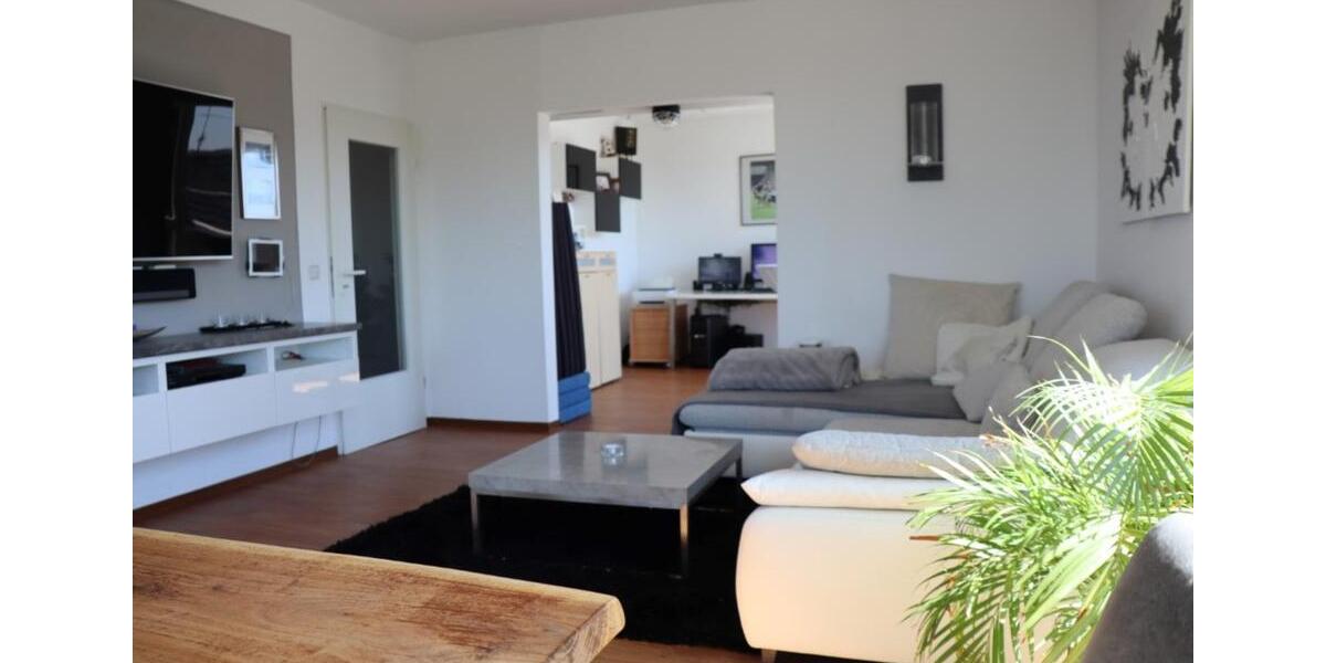 Einfamilienhaus Düsseldorf Pempelfort - 2.5 Zimmer, 90 m&sup2;, 1.542&euro; | Angebot:25353950