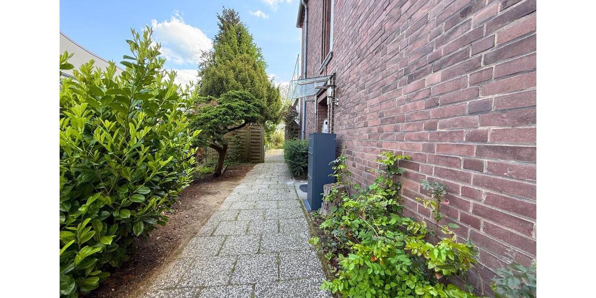 Einfamilienhaus Kamp-Lintfort Lintfort - 6 Zimmer, 248 m&sup2;, 749.000&euro; | Angebot:26940548
