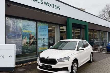 Skoda Fabia 27.328 km 14.200 &euro; Neuss 41462