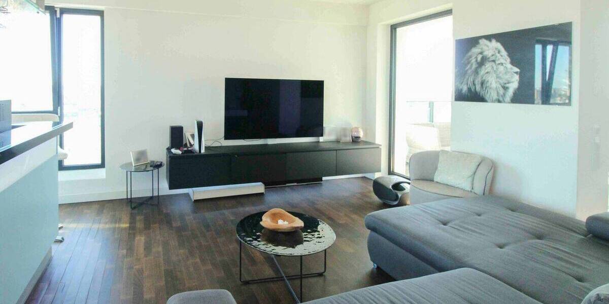 Etagenwohnung Düsseldorf Pempelfort - 2 Zimmer, 90 m&sup2;, 645.000&euro; | Angebot:26028511