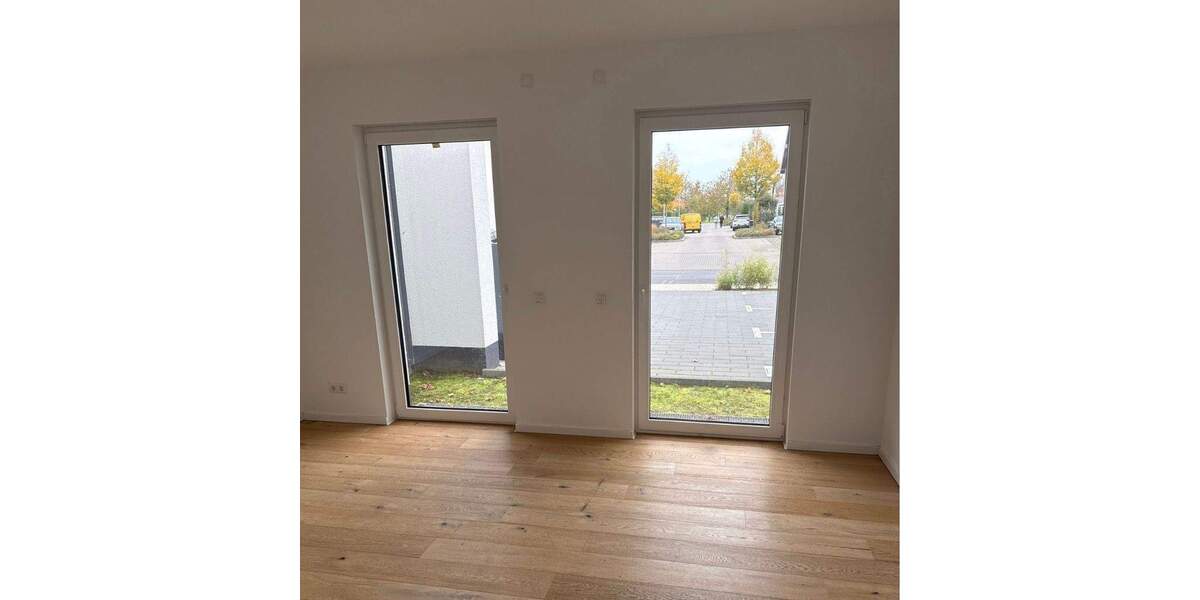 Etagenwohnung Kaarst Vorst - 3 Zimmer, 138 m&sup2;, 2.070&euro; | Angebot:25836355