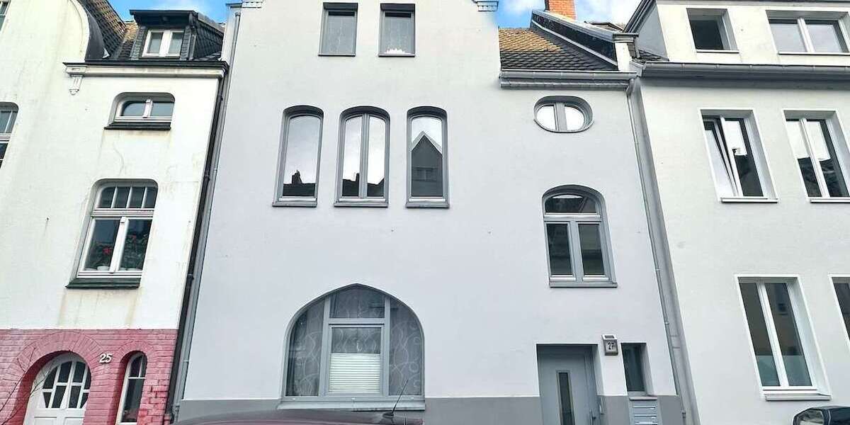 Einfamilienhaus Düsseldorf Heerdt - 6 Zimmer, 178 m&sup2;, 889.000&euro; | Angebot:24558177