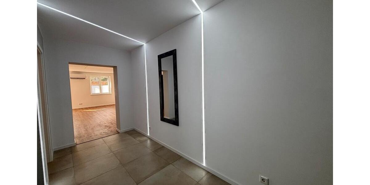 Erdgeschoßwohnung Krefeld Benrad - 3 Zimmer, 84 m&sup2;, 1.250&euro; | Angebot:25994208