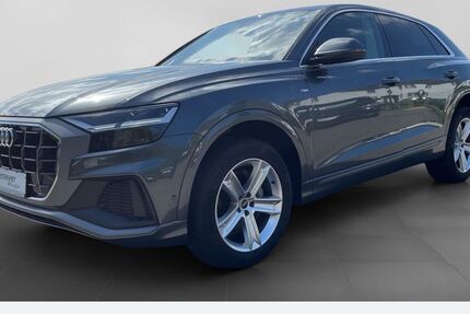 Audi Q8 40.743 km 53.870 &euro; Duisburg 47059