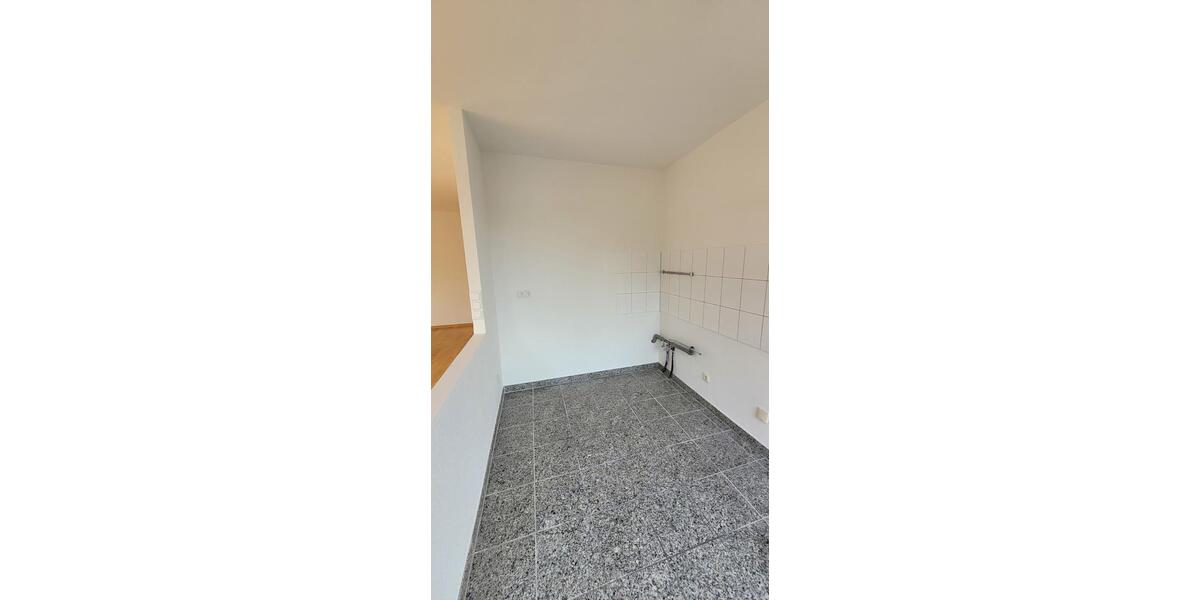 Dachgeschoßwohnung Meerbusch Kierst - 2 Zimmer, 73 m&sup2;, 1.150&euro; | Angebot:25943414