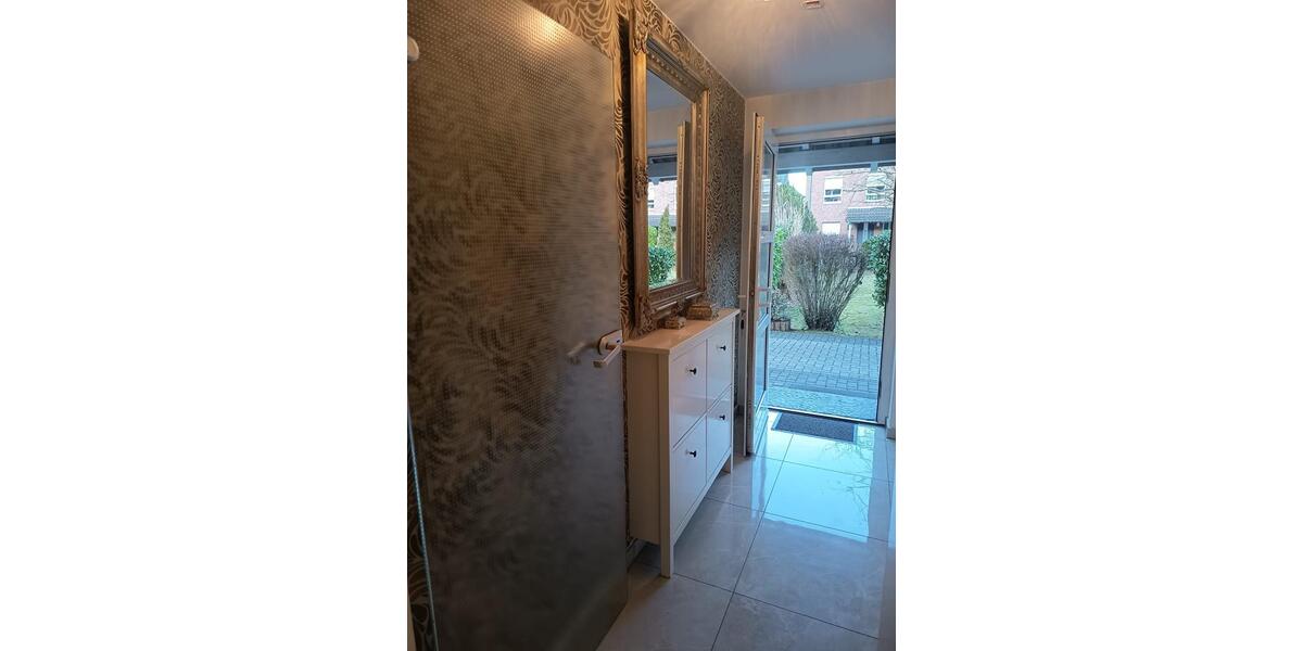 Reihenhaus Krefeld Hüls - 5 Zimmer, 110 m&sup2;, 449.000&euro; | Angebot:25844065