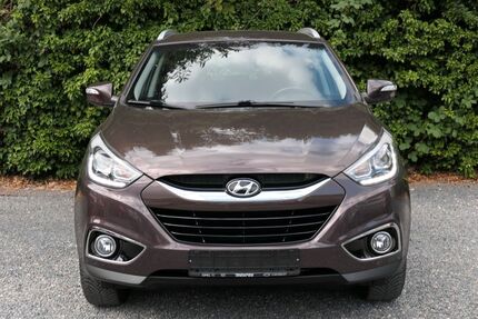 Hyundai ix35 112.000 km 7.950 &euro; Mönchengladbach 41063