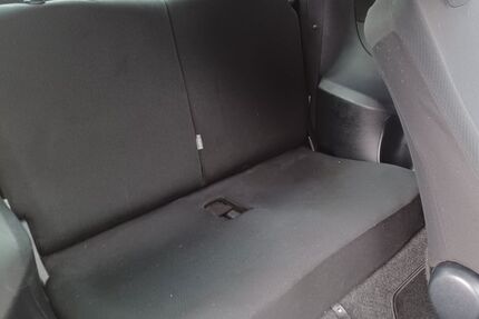 Toyota IQ 99.570 km 4.750 &euro; Duisburg 47269