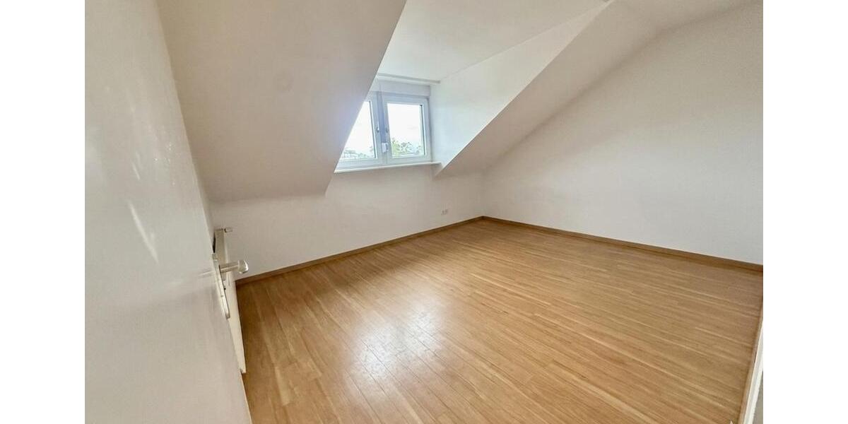 Mehrfamilienhaus, Wohnhaus Mönchengladbach West - 3 Zimmer, 60 m&sup2;, 600&euro; | Angebot:26587161