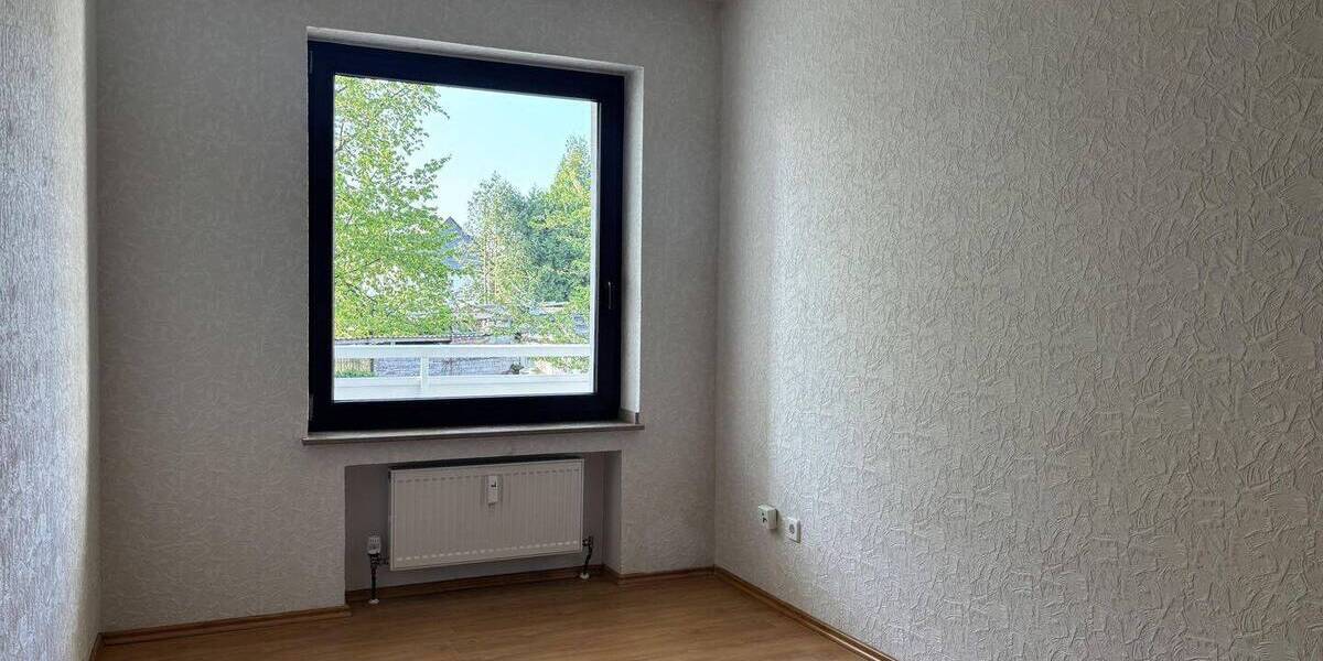 Etagenwohnung Duisburg Hochheide - 3 Zimmer, 76 m&sup2;, 159.000&euro; | Angebot:26391465