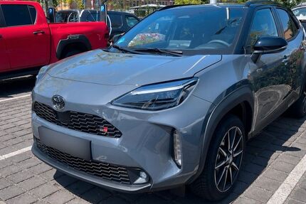Toyota Yaris Cross 4.700 km 30.600 &euro; Düsseldorf 40233