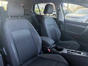 VW GOLF VIII 2.0 TDI Active +Ambiente+CarPlay+Navi+ 71.775 km 22.444 &euro; Meerbusch 40667