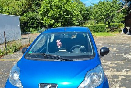 Peugeot 107 23.116 km 4.300 &euro; Düsseldorf 40231