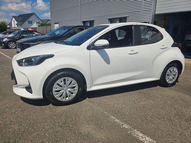 Toyota Yaris 10.950 km 14.480 &euro; Viersen 41748
