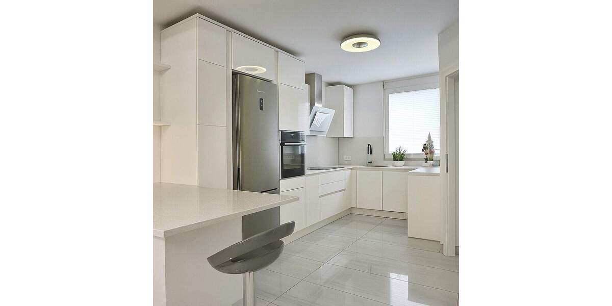 Reihenmittelhaus Düsseldorf Eller - 3 Zimmer, 81 m&sup2;, 439.000&euro; | Angebot:25689196