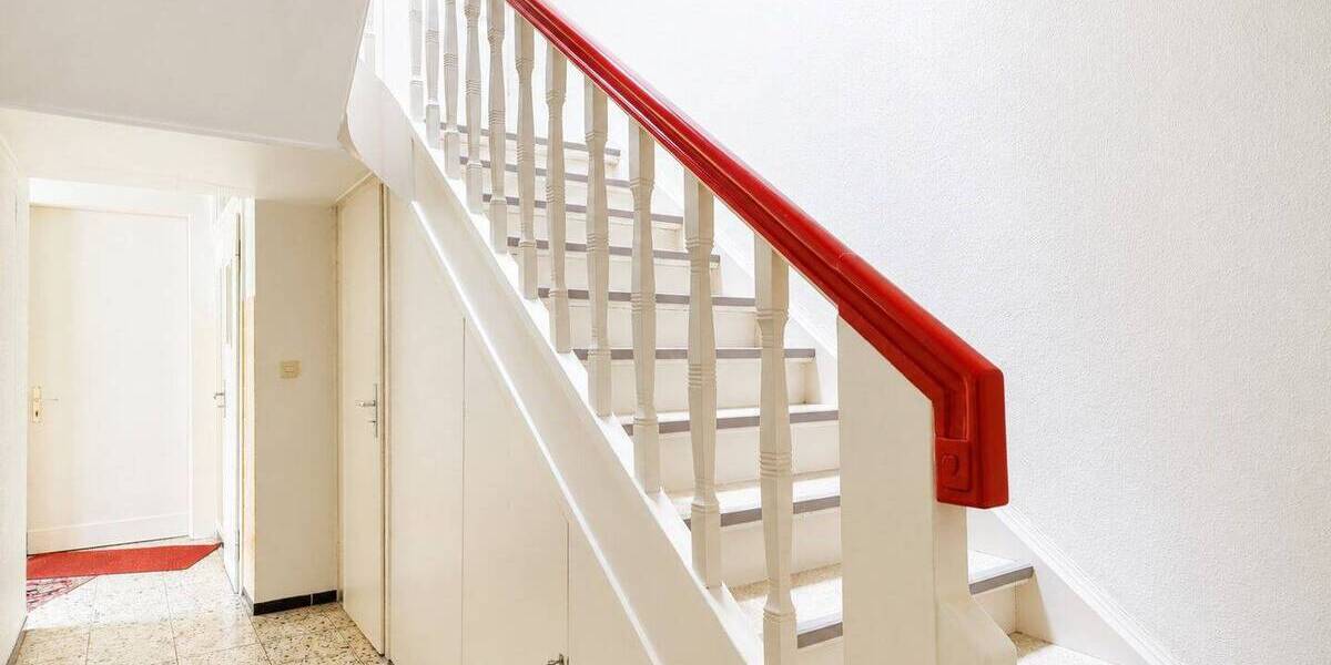 Mehrfamilienhaus, Wohnhaus Krefeld / Verberg Verberg - 5 Zimmer, 146 m&sup2;, 425.000&euro; | Angebot:26840903