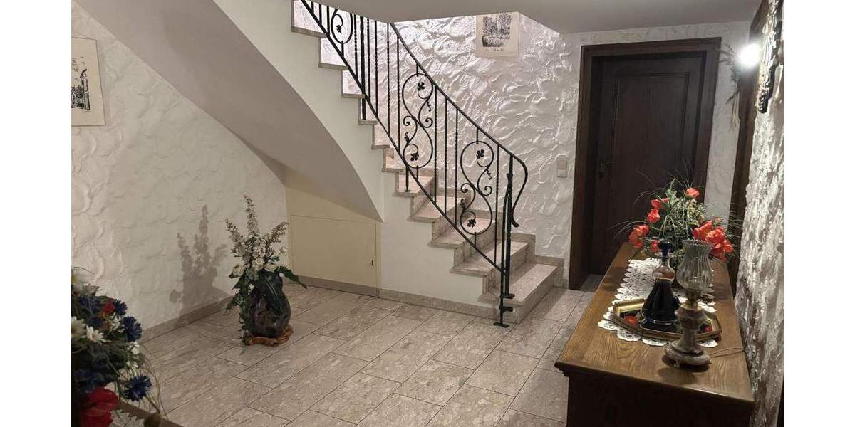 Einfamilienhaus Krefeld Traar - 4 Zimmer, 190 m&sup2;, 850.000&euro; | Angebot:25693384