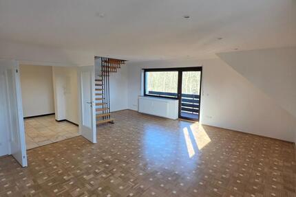 Wohnung Mönchengladbach Nord - 4.5 Zimmer, 120 m&sup2;, 1.200&euro; | Angebot:25857283