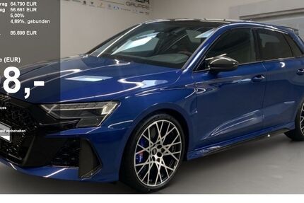 Audi RS3 2.500 km 76.390 &euro; Krefeld 47805
