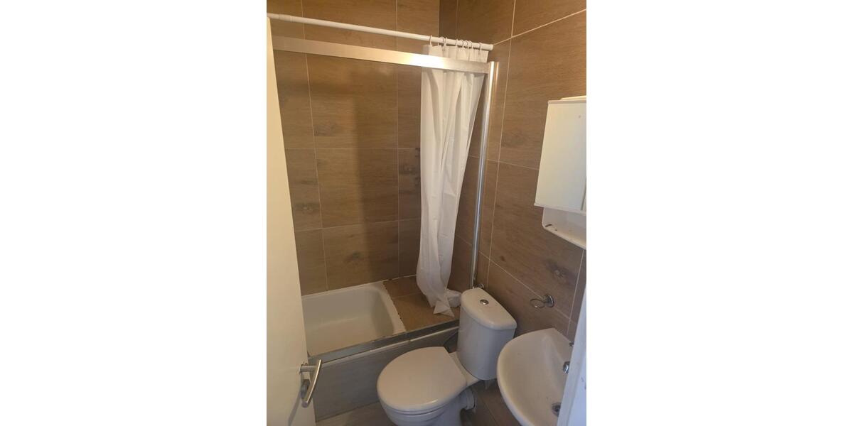 Erdgeschoßwohnung Mönchengladbach Nord - 1 Zimmer, 22 m&sup2;, 600&euro; | Angebot:25921635