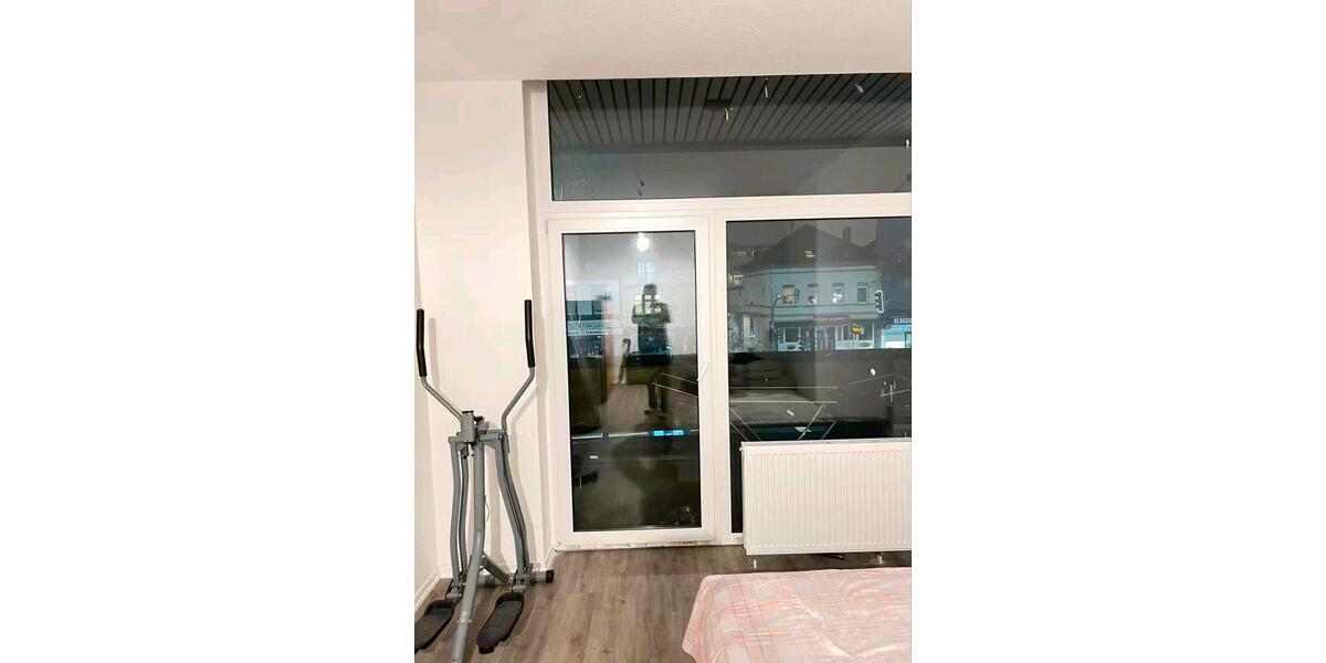 Etagenwohnung Hilden - 4.5 Zimmer, 150 m&sup2;, 1.500&euro; | Angebot:25830510